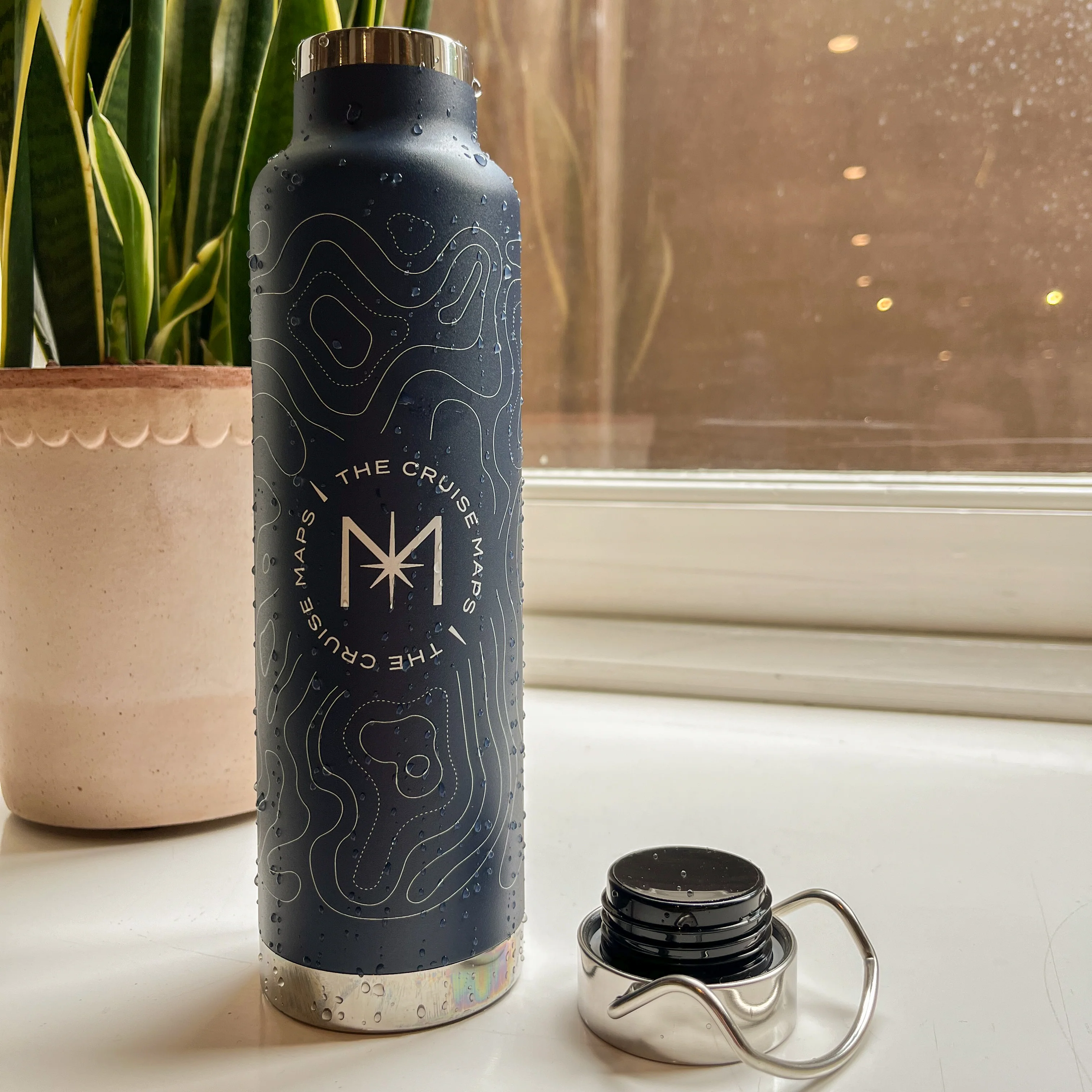 The Cruise Maps Insulated Water Bottle - Image 3